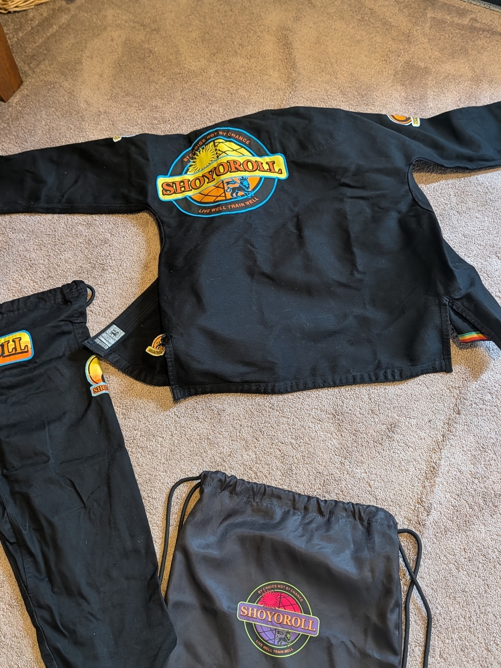 Men's Shoyoroll Jiu-Jitsu Gi And Bag.Size A2L